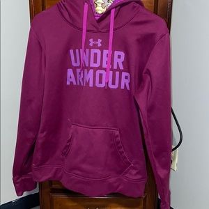 Underarmour sweatshirt